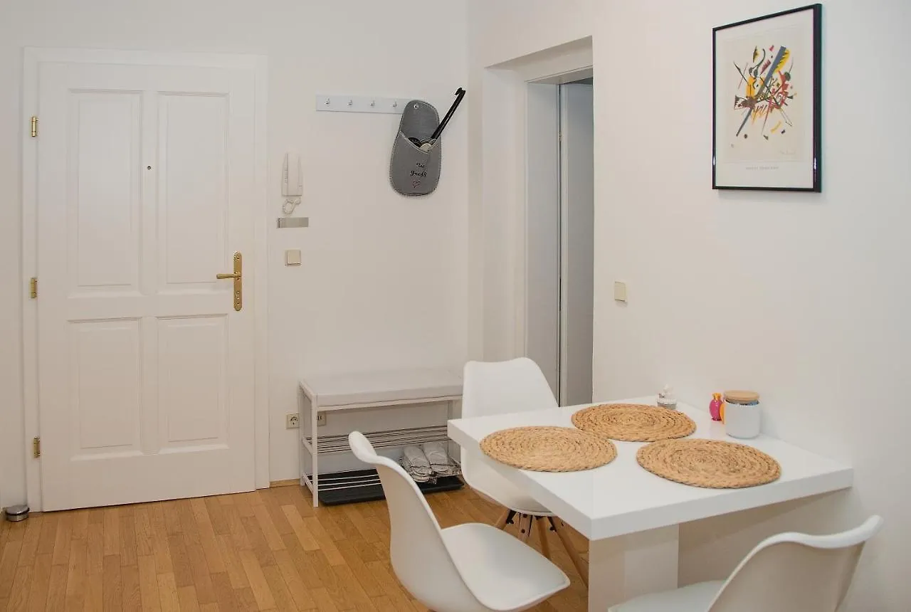 Blue Lotus Apartment ウィーン